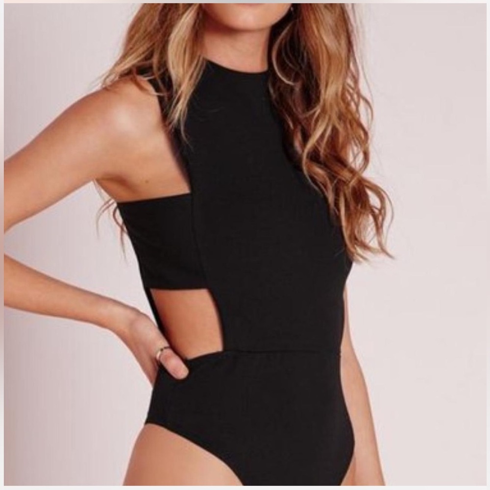 Missguided • Black Cut Out Bodysuit